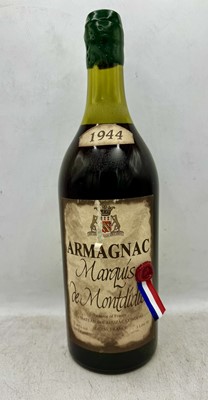 Lot 138 - 1 magnum 1944 Marquis de Montdidier